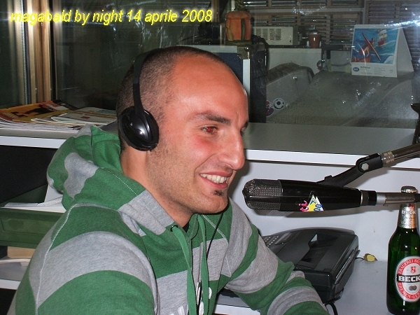 008.jpg - Daniele Torototò, bomber della Terni Est nostra squadra del cuore. E' l'ospite d'onore della puntata...