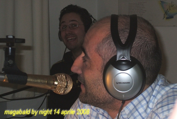 014.jpg - Magabald by Night
